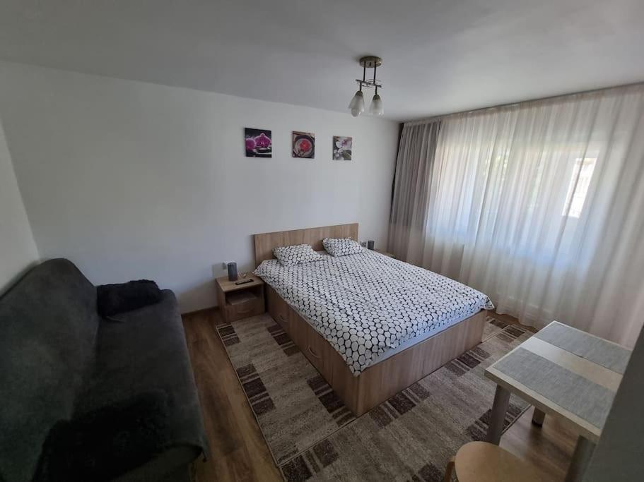 Apartmán Garsoniera Maria 2 Turda Exteriér fotografie